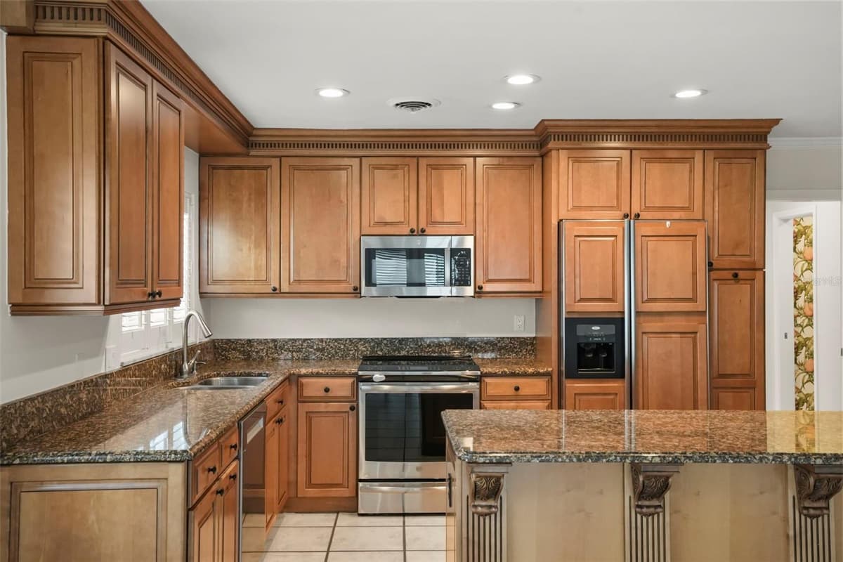 631 WILLIAMS DRIVE — photo 12 of 57