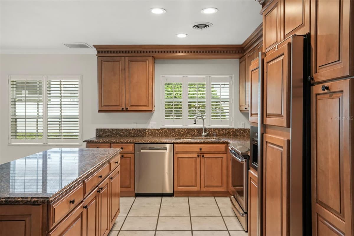 631 WILLIAMS DRIVE — photo 11 of 57