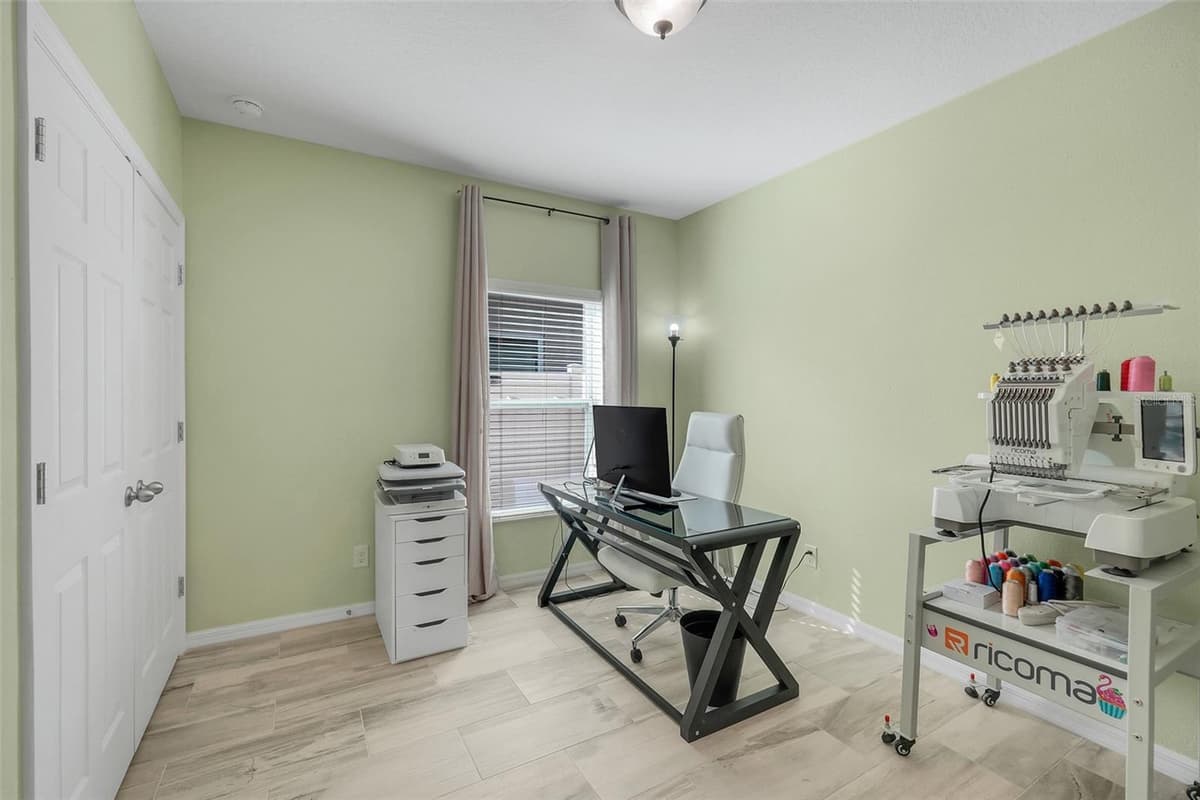 491 KESTREL DRIVE — photo 27 of 43