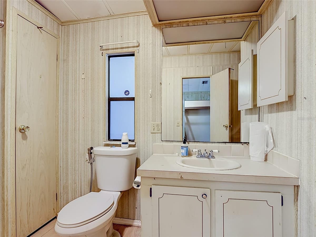 2614 MC DANIEL DRIVE — photo 16 of 28