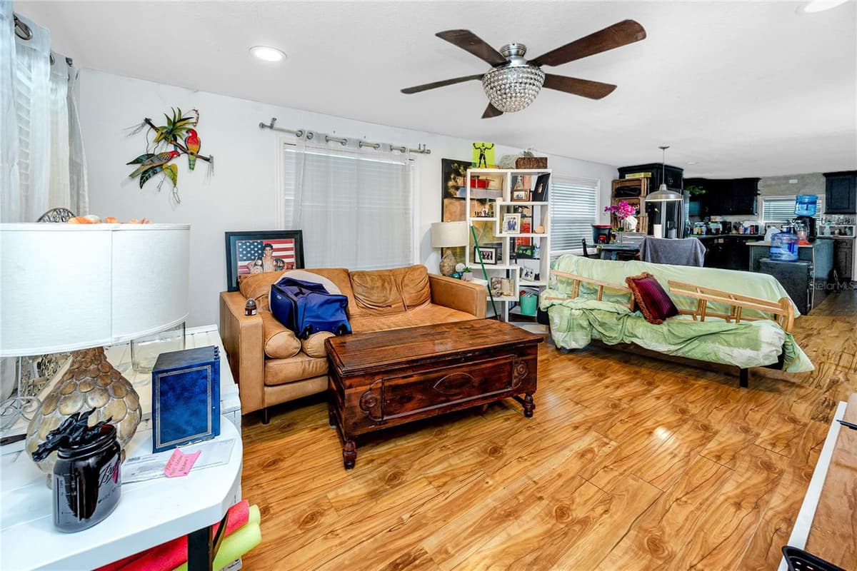 1250 LAKEVIEW ROAD — photo 4 of 42