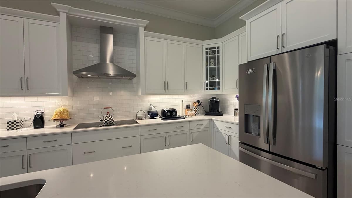 1330 SAINT CATHERINES CIRCLE — photo 15 of 47