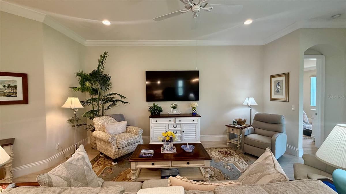 1330 SAINT CATHERINES CIRCLE — photo 17 of 47