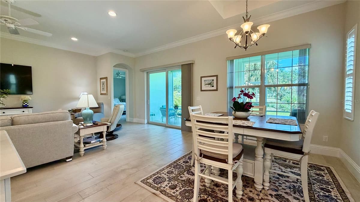 1330 SAINT CATHERINES CIRCLE — photo 19 of 47
