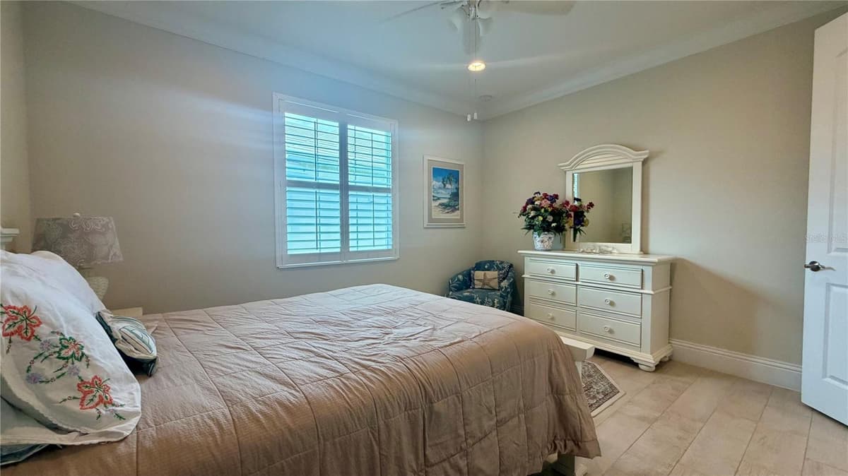 1330 SAINT CATHERINES CIRCLE — photo 33 of 47