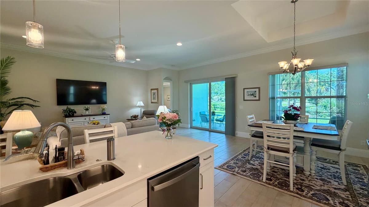 1330 SAINT CATHERINES CIRCLE — photo 38 of 47
