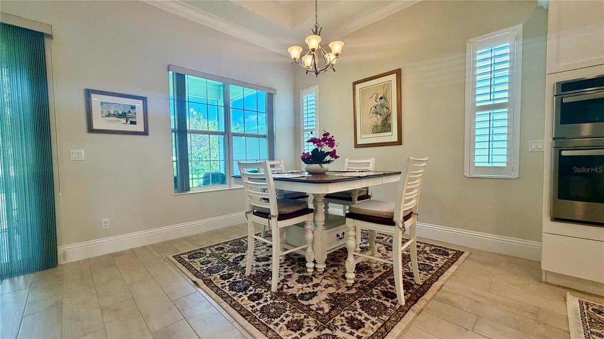 1330 SAINT CATHERINES CIRCLE — photo 20 of 47