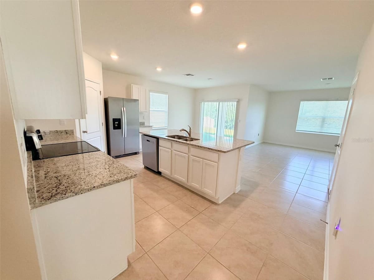 5277 GREENHEART AVENUE — photo 7 of 30