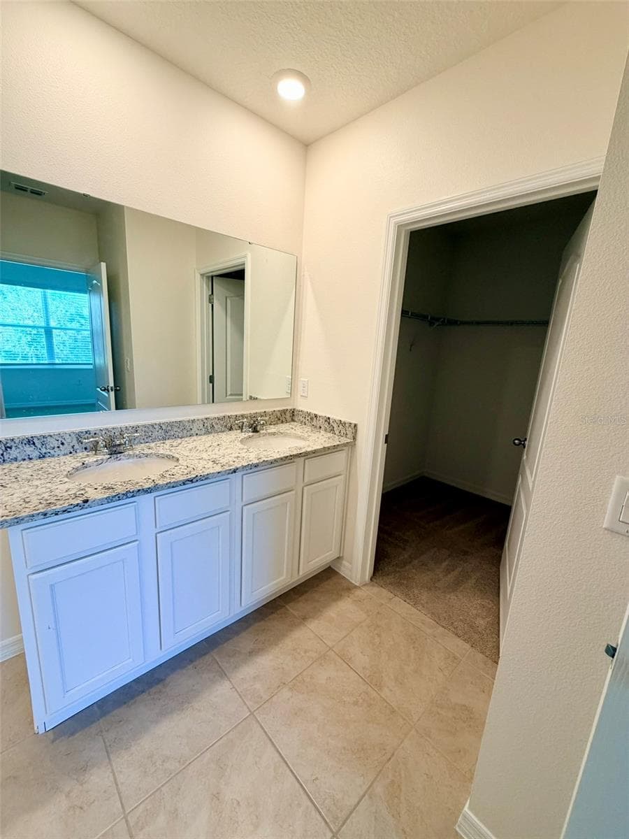 5277 GREENHEART AVENUE — photo 22 of 30
