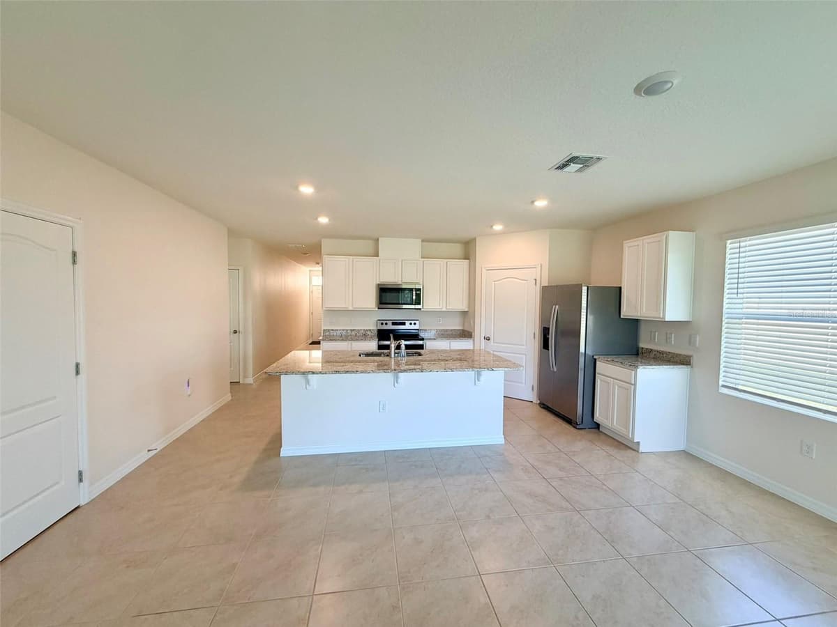 5277 GREENHEART AVENUE — photo 8 of 30