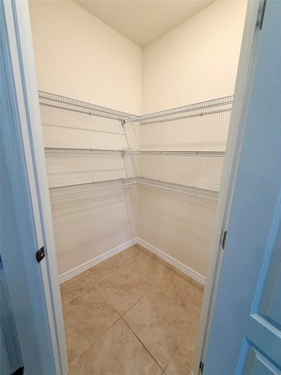 5277 GREENHEART AVENUE — photo 9 of 30