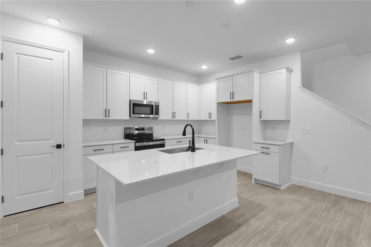 741 WEKIVA RIDGE DRIVE — photo 8 of 18