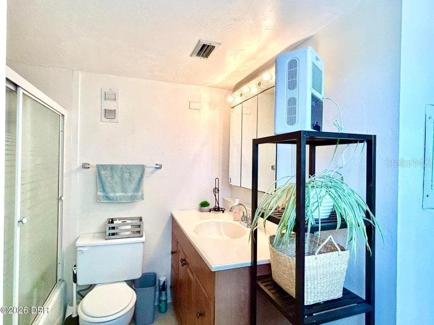 2711 HALIFAX AVENUE — photo 12 of 31