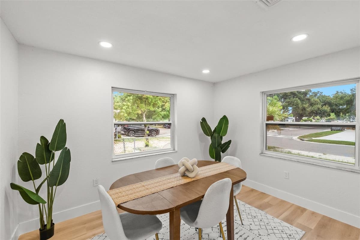 2312 22ND AVENUE — photo 10 of 51