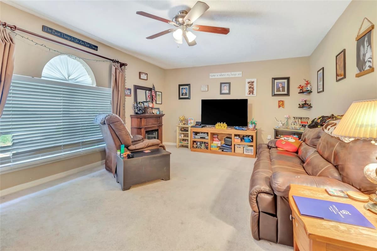 216 TRES REYES LANE — photo 12 of 37