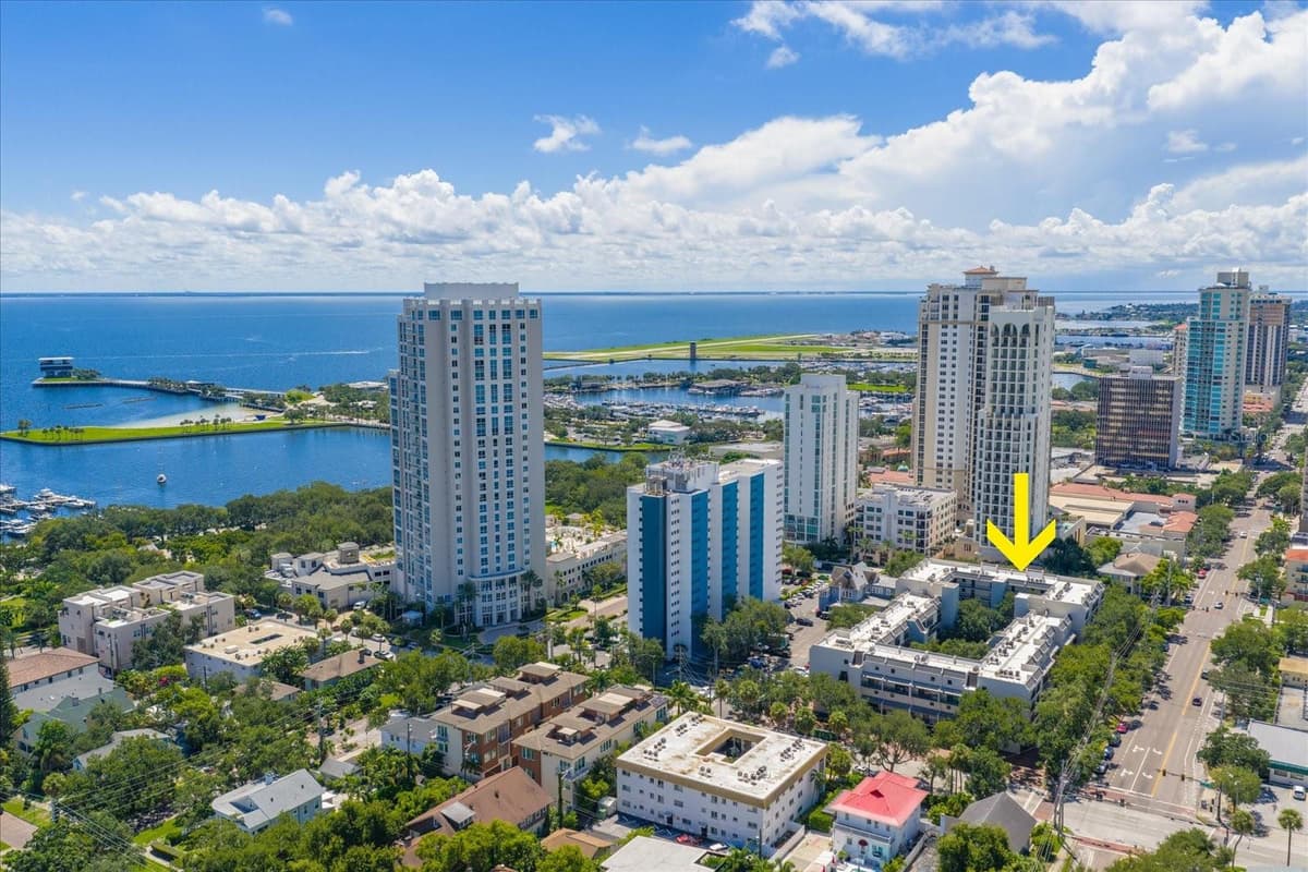 105 4TH AVENUE — photo 4 of 53