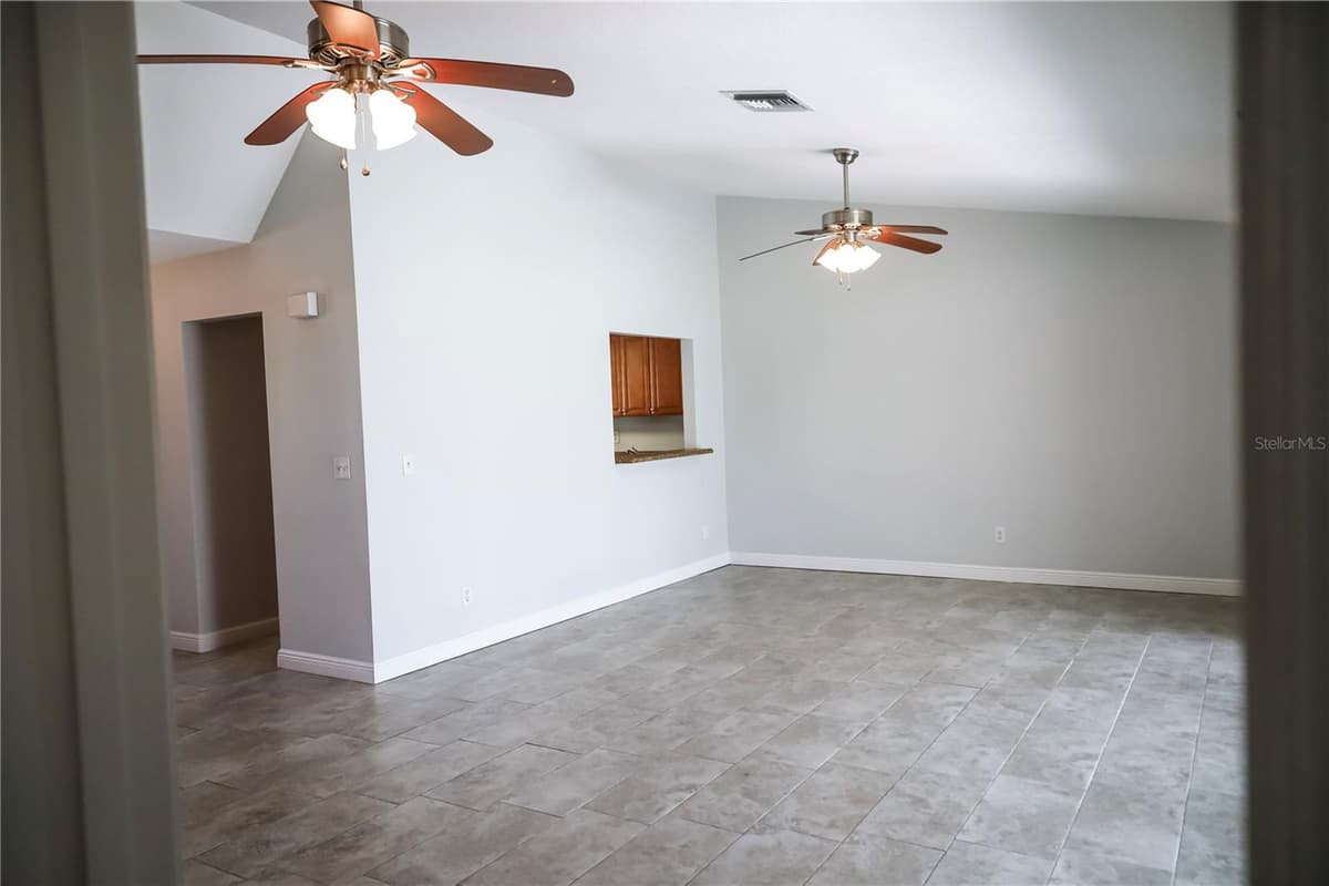 321 WINDRUSH LOOP — photo 8 of 31