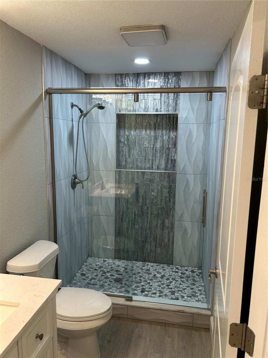 104 GARDENIA DRIVE — photo 30 of 37