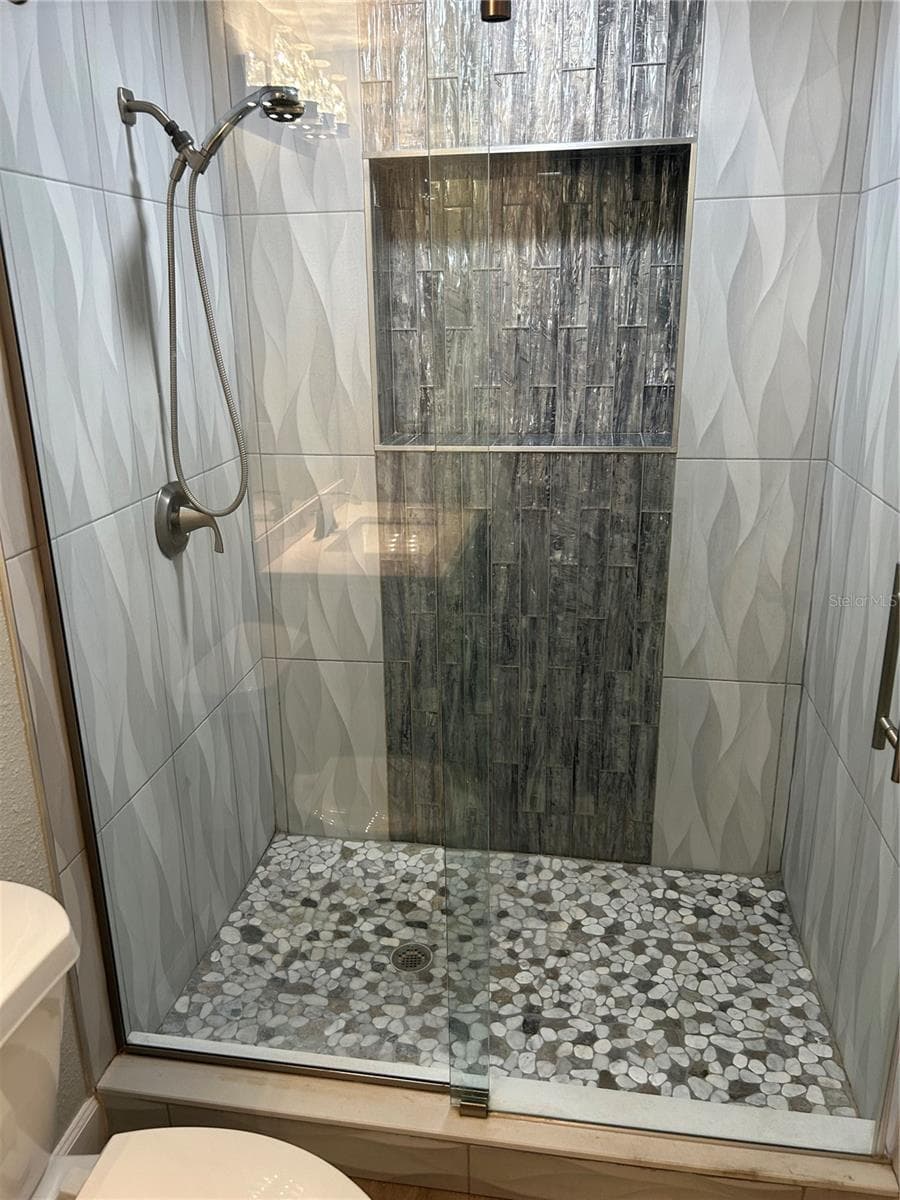 104 GARDENIA DRIVE — photo 36 of 37