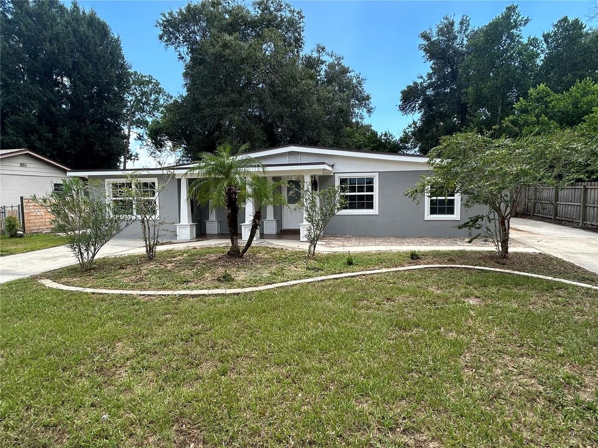 104 GARDENIA DRIVE — photo 5 of 37