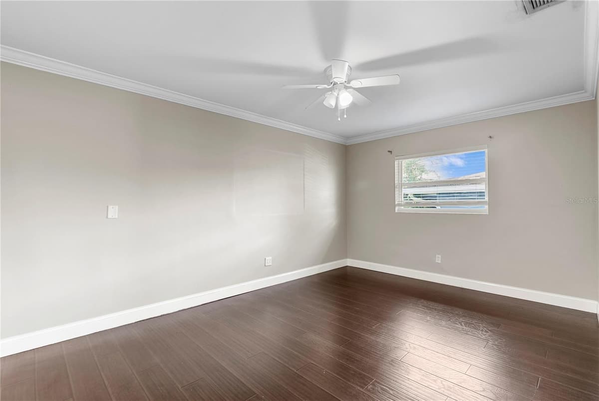 1009 WOODLEY ROAD — photo 19 of 27
