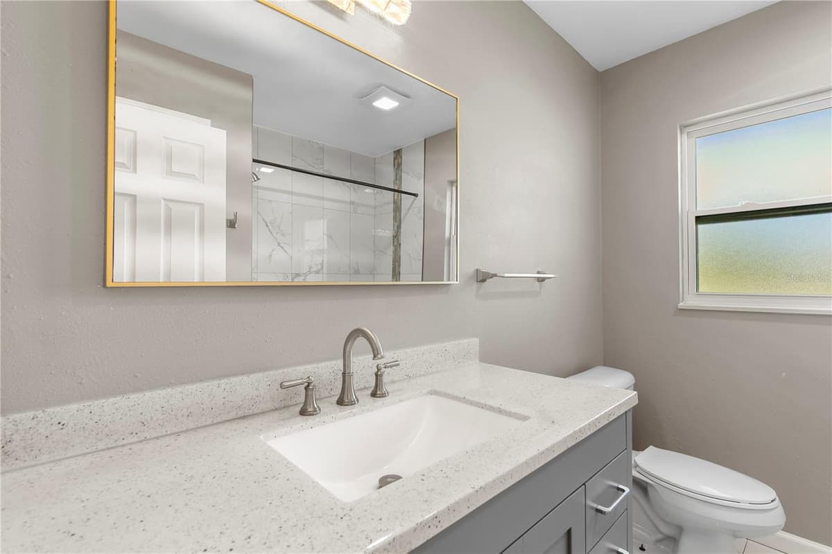 1009 WOODLEY ROAD — photo 21 of 27