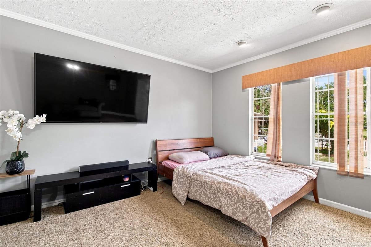 3412 E FERN ST — photo 27 of 44