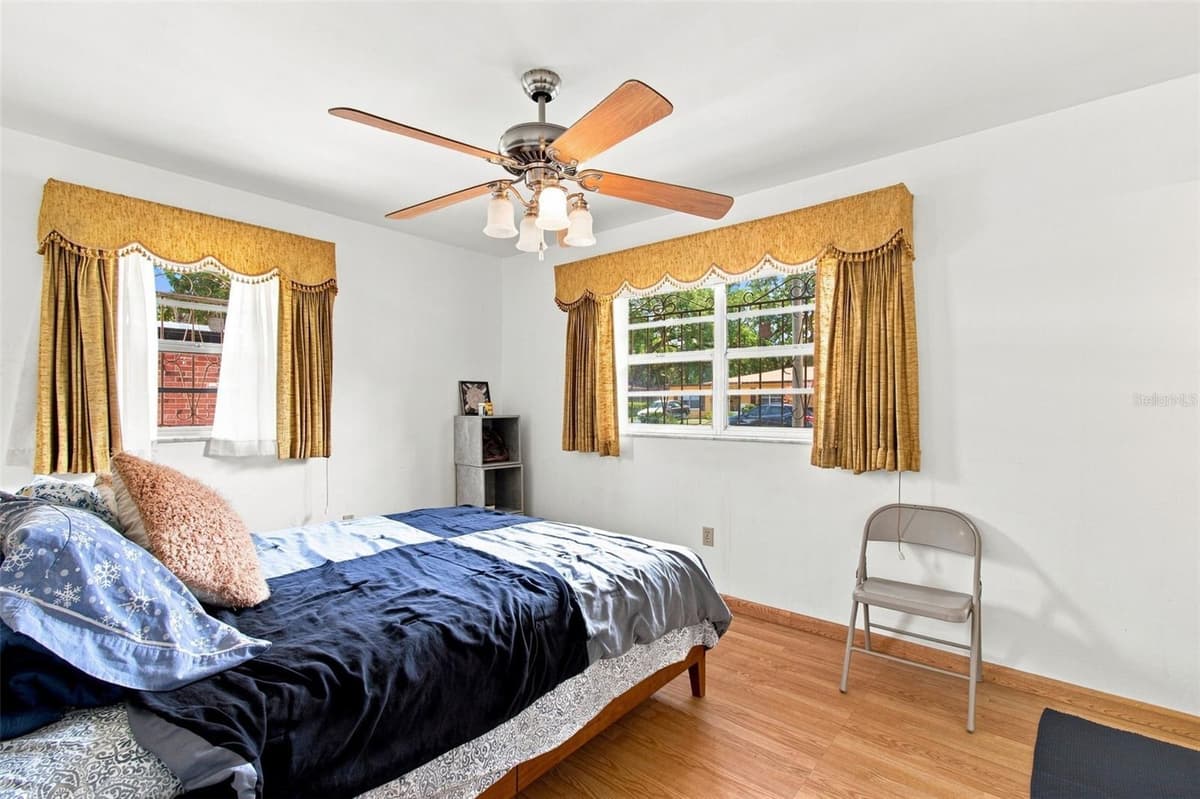 3412 E FERN ST — photo 17 of 44