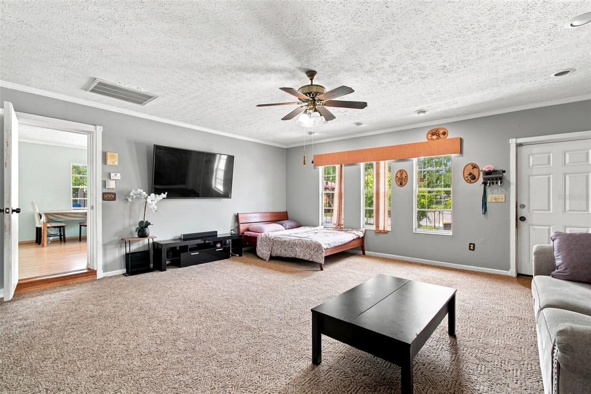3412 E FERN ST — photo 28 of 44