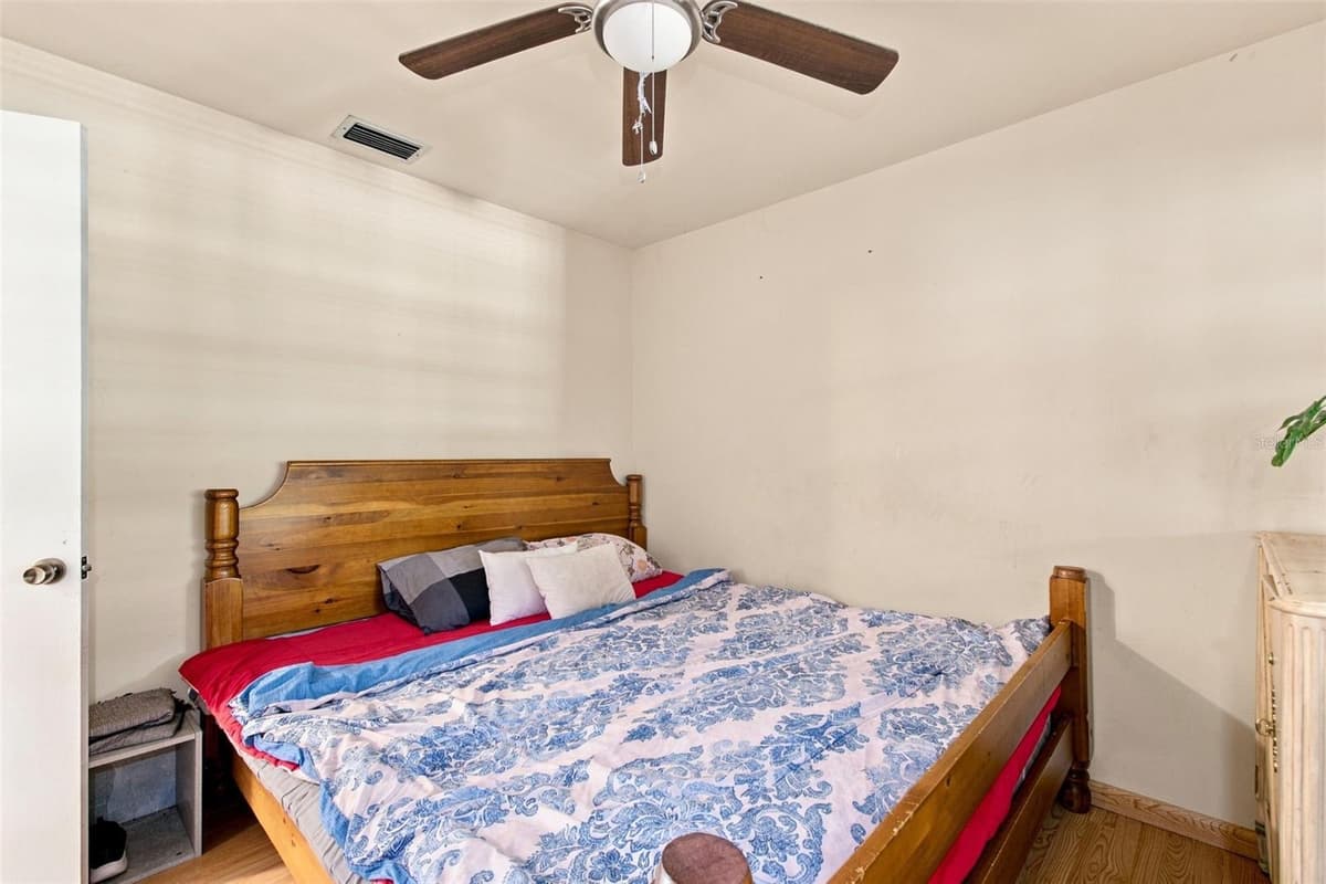 3412 E FERN ST — photo 34 of 44