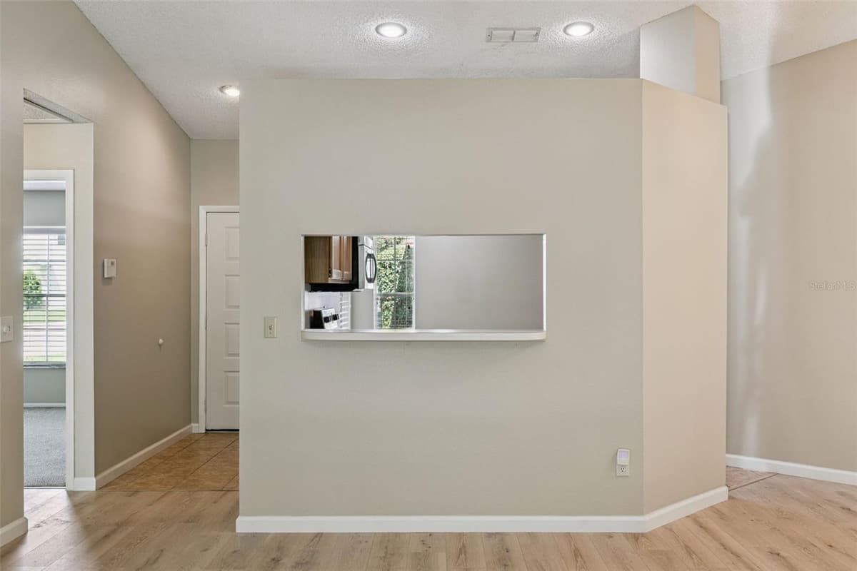 1052 BRIELLE AVENUE — photo 12 of 44