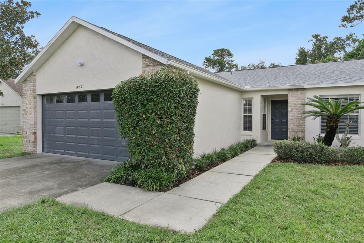 1052 BRIELLE AVENUE — photo 4 of 44