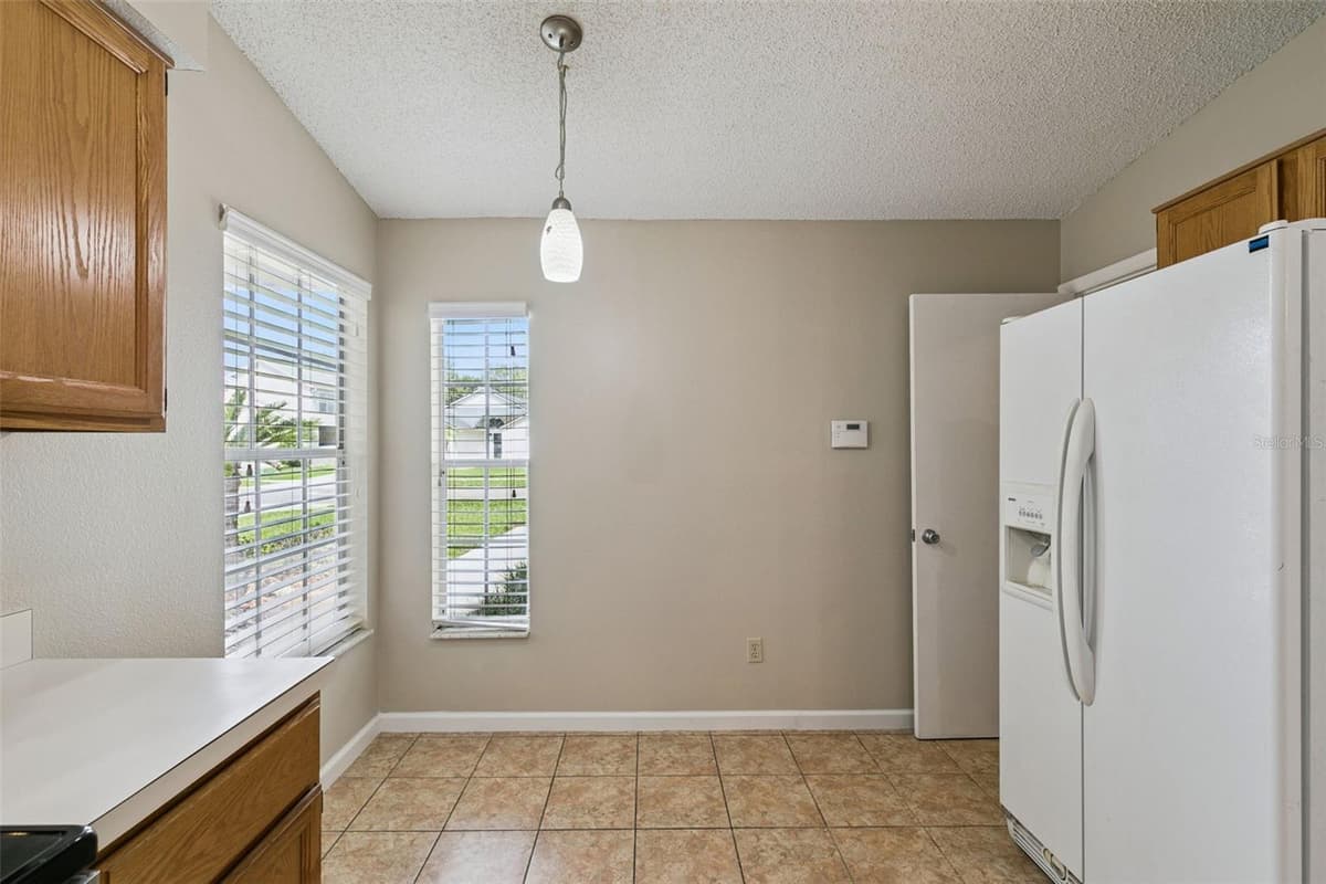 1052 BRIELLE AVENUE — photo 17 of 44