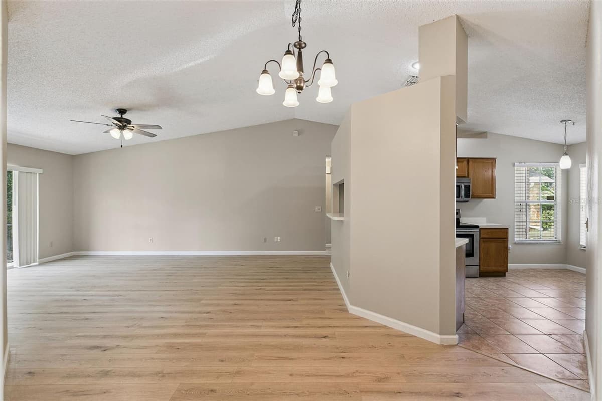 1052 BRIELLE AVENUE — photo 10 of 44