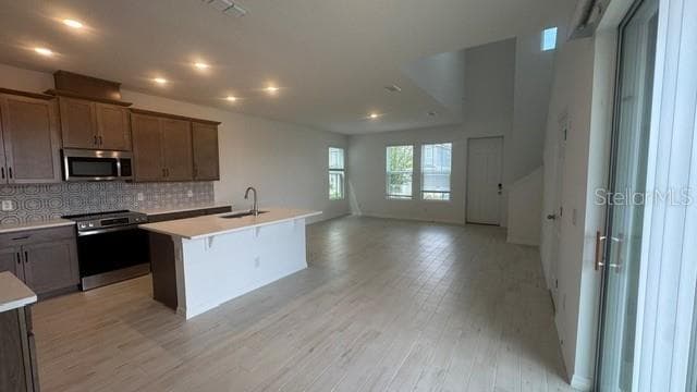 416 OAK FLAT ALLEY — photo 5 of 14