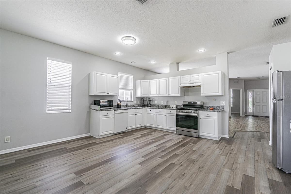 13016 TERRACE BROOK PLACE — photo 8 of 26