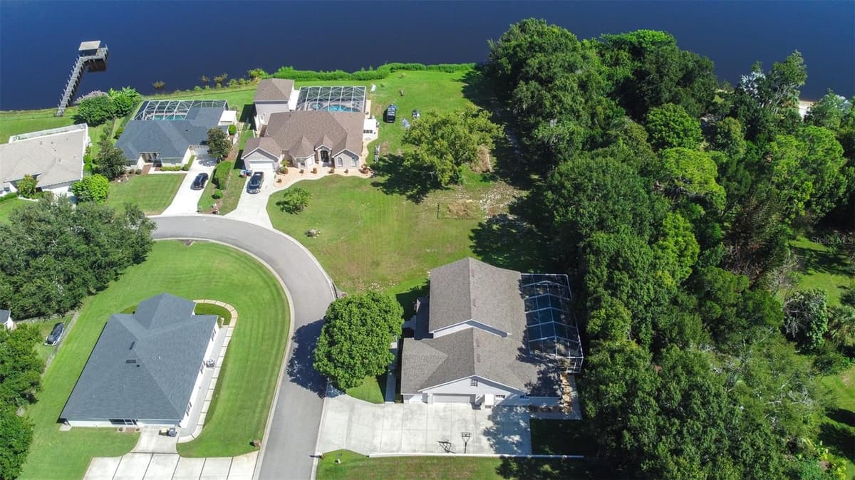1016 LAKE MARIAM DRIVE — photo 90 of 92