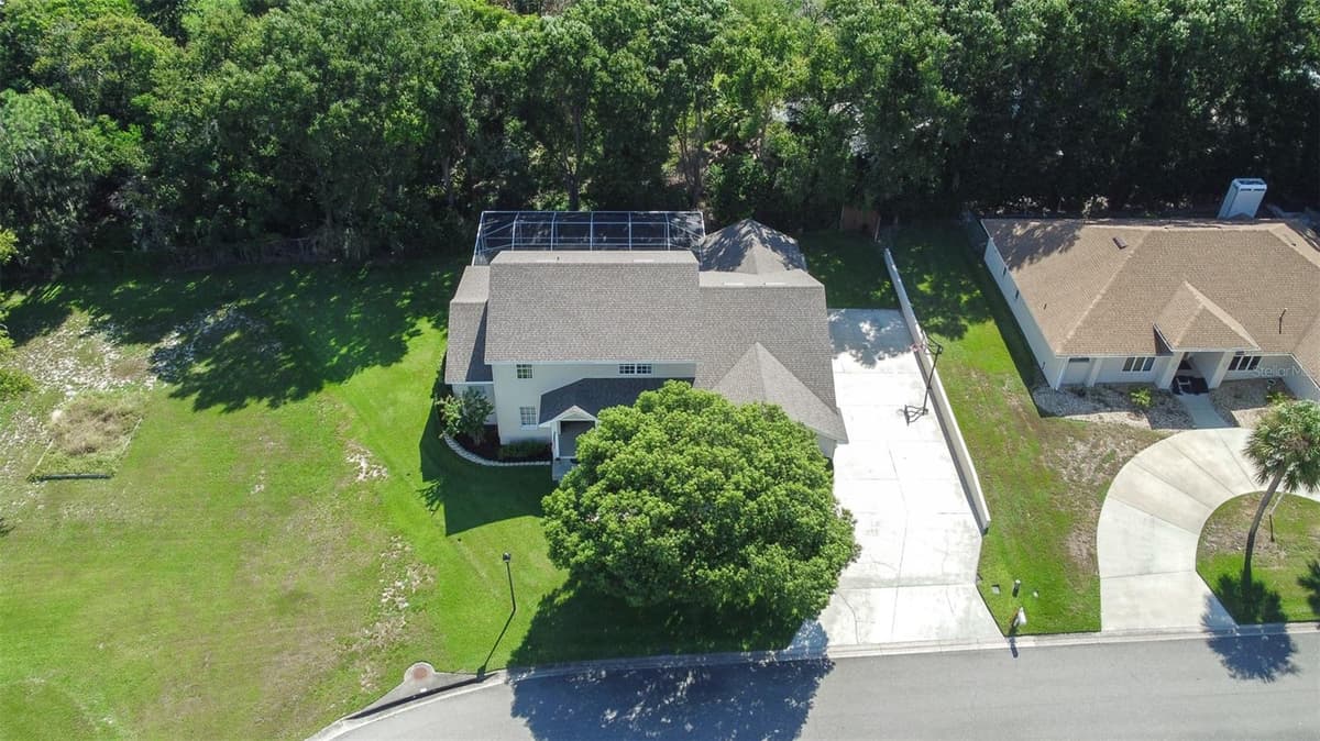 1016 LAKE MARIAM DRIVE — photo 85 of 92