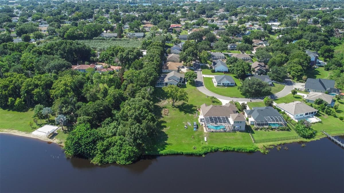 1016 LAKE MARIAM DRIVE — photo 86 of 92