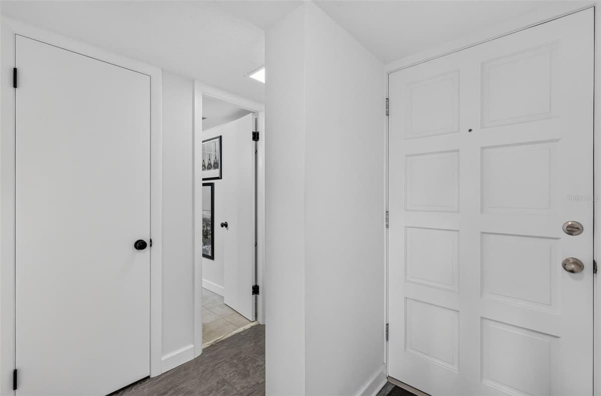 101 GRANDVIEW STREET — photo 5 of 63