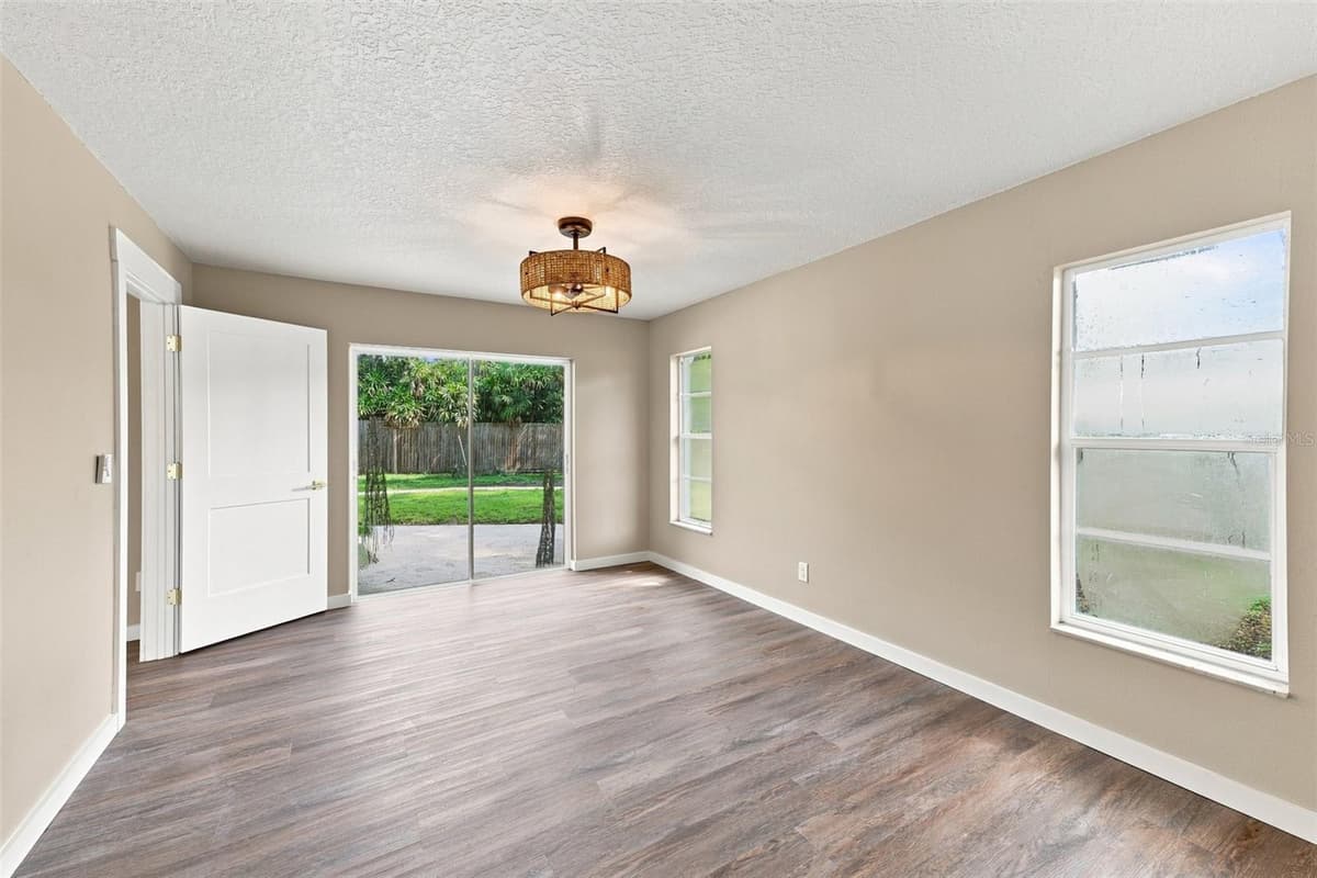 6622 GLENCOE DRIVE — photo 26 of 34
