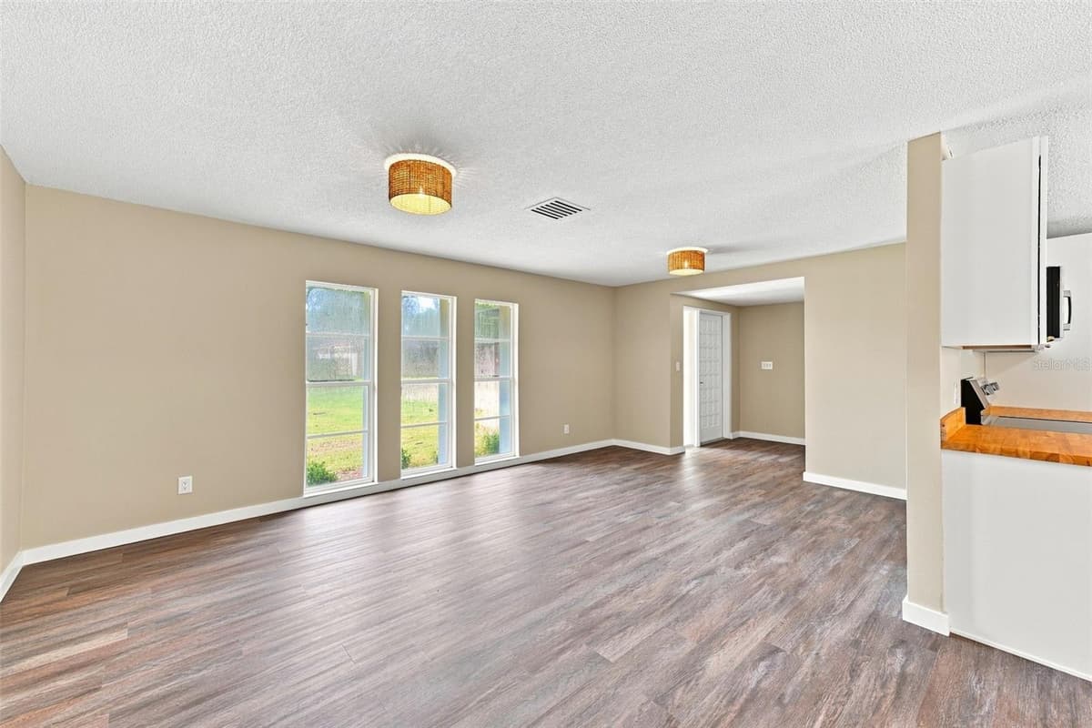 6622 GLENCOE DRIVE — photo 9 of 34