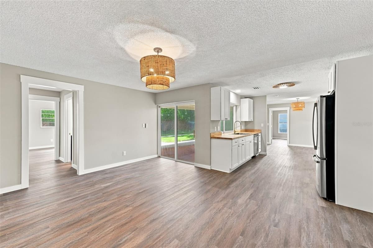 6622 GLENCOE DRIVE — photo 14 of 34