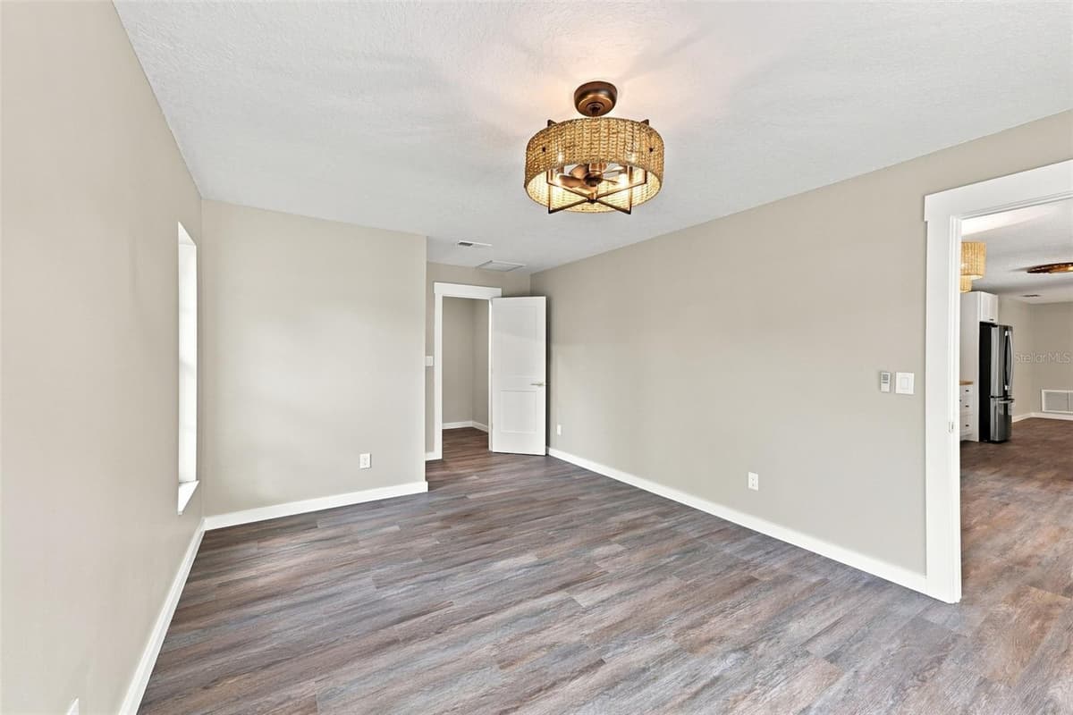 6622 GLENCOE DRIVE — photo 27 of 34