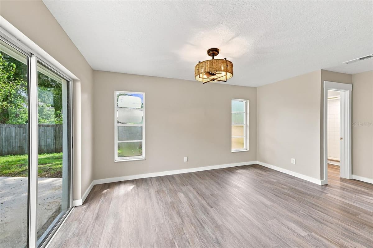 6622 GLENCOE DRIVE — photo 25 of 34