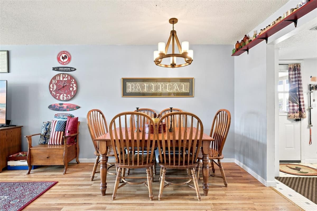 246 ELMWOOD AVENUE — photo 10 of 31