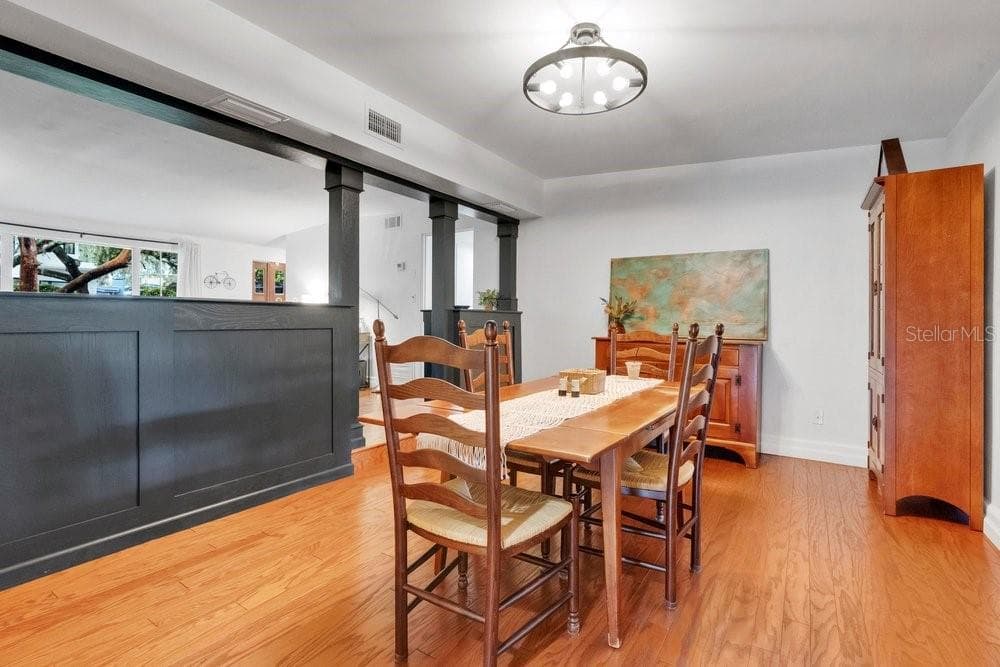 2227 HOWARD DRIVE — photo 15 of 51