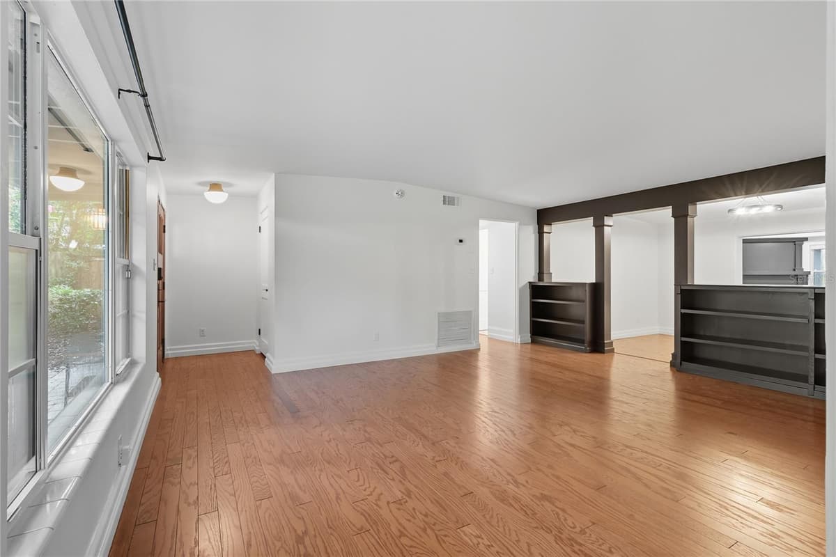 2227 HOWARD DRIVE — photo 12 of 51