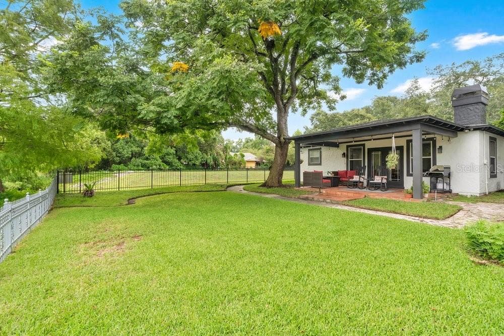 2227 HOWARD DRIVE — photo 42 of 51