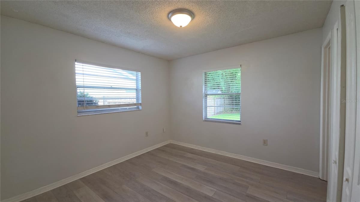 652 MINNESOTA AVENUE — photo 14 of 22